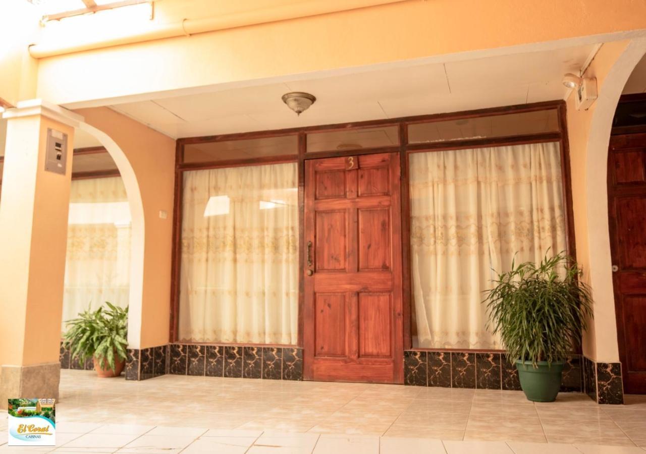 Hotel Y Cabinas El Coral Хако Экстерьер фото